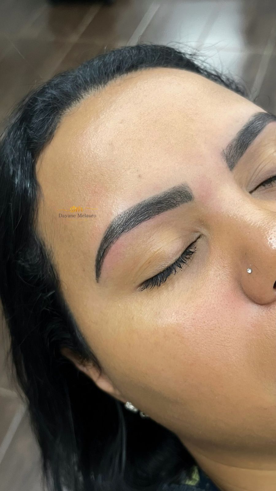 Design de sobrancelhas 2