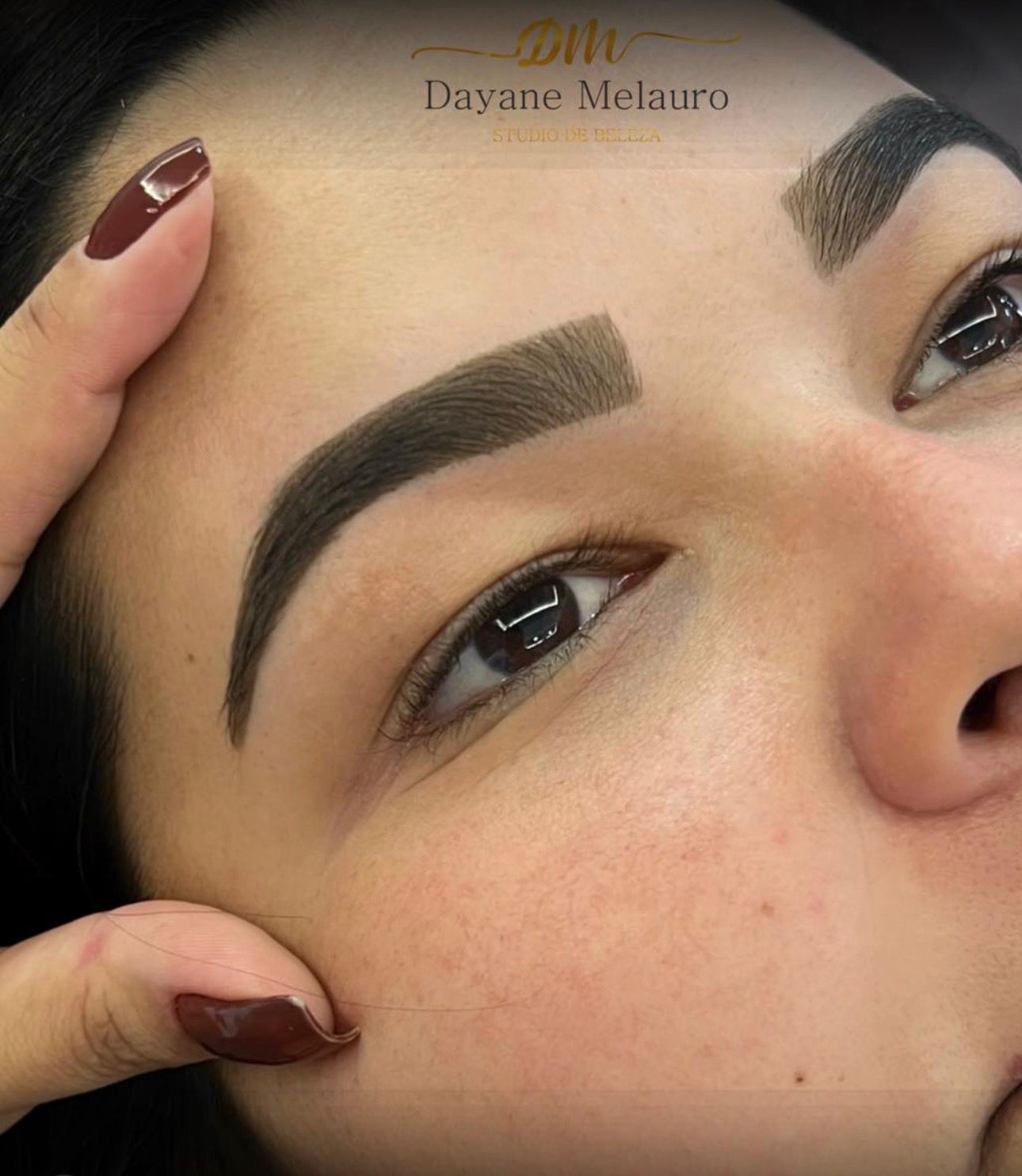 Design de sobrancelhas 3